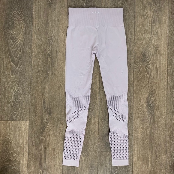 Alala Camo Seamless Legging High Waist Perforated Laser Cut Lilac Size Small - Picture 15 of 16
